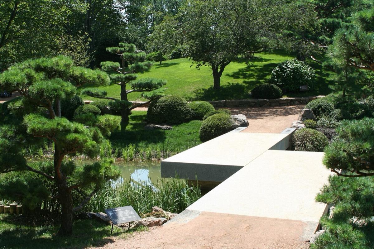 Chicago Botanic Garden, Glencoe, Illinois. Photograph from Wikimedia Commons.