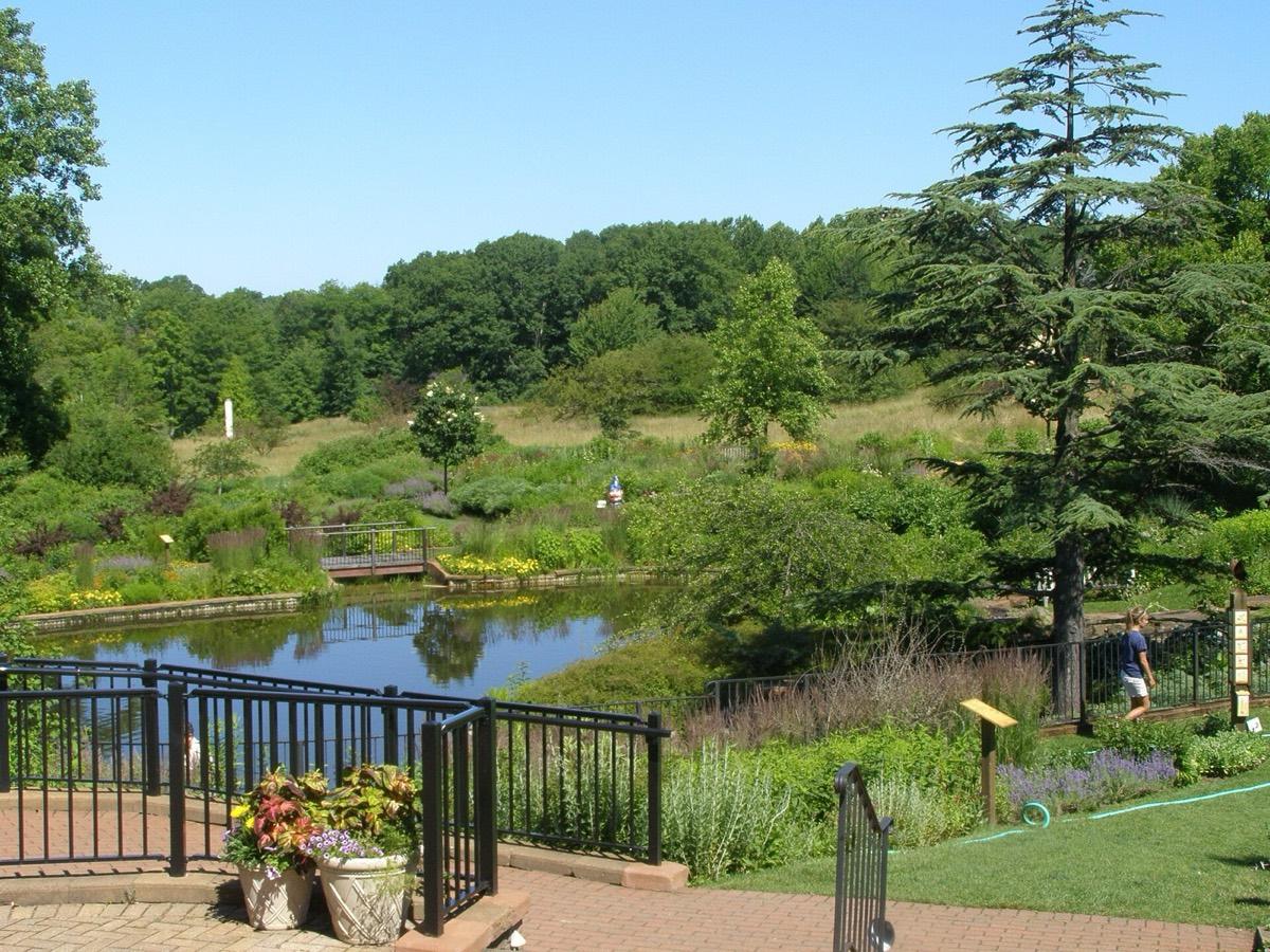 Holden Arboretum, Kirtland, Ohio. Photograph from Wikimedia Commons.