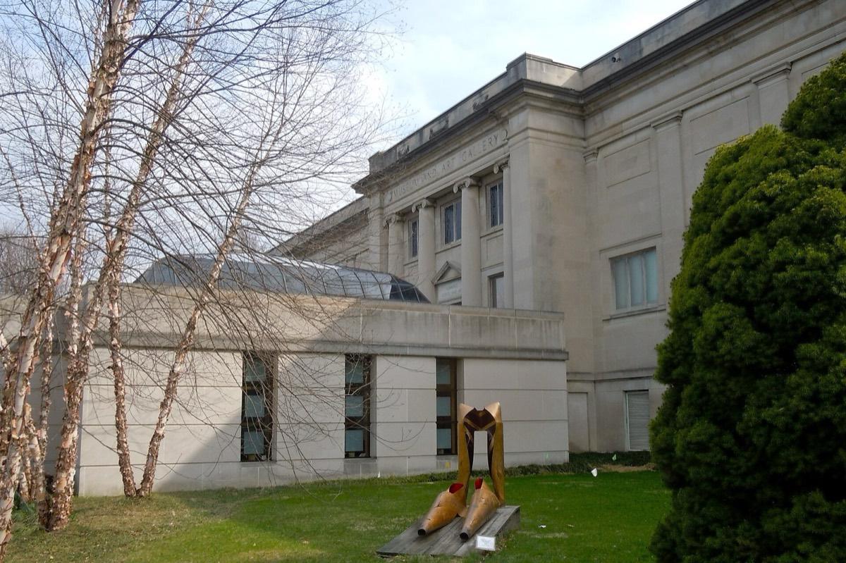 Reading Public Museum, Reading, Pennsylvania. Photograph from Wikimedia Commons.