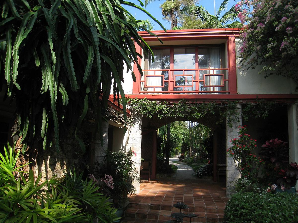 The Kampong, Miami, Florida. Photograph from Wikimedia Commons.
